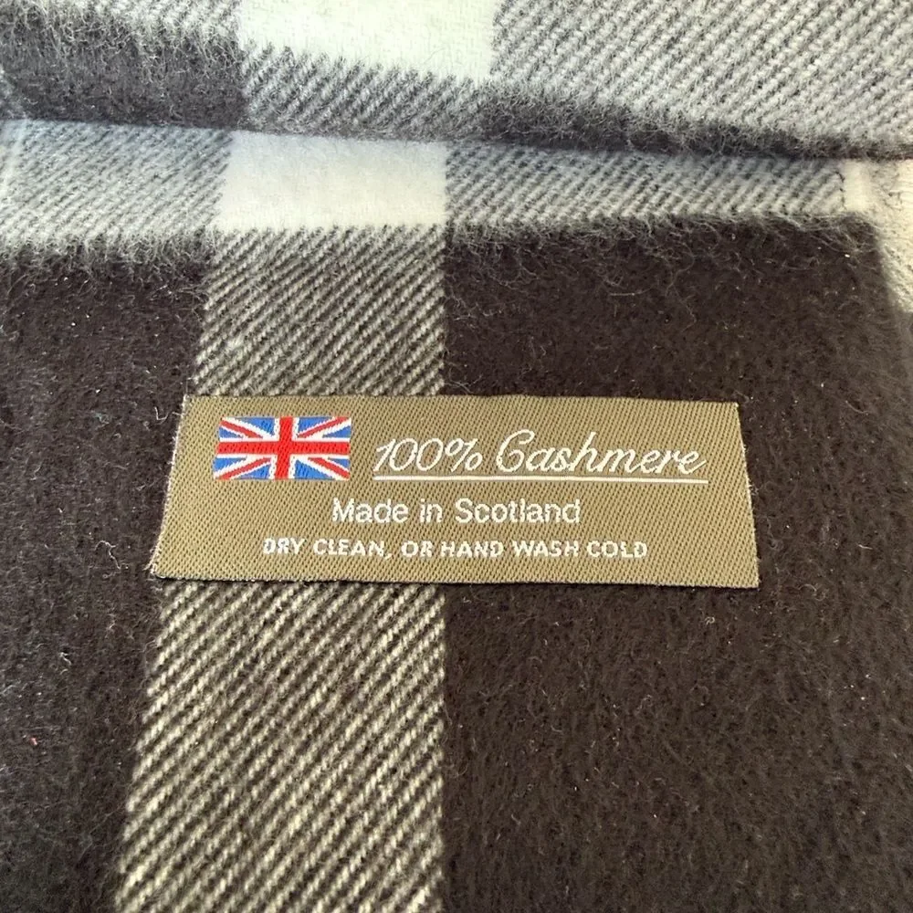 Scottish cashmere scarf